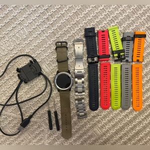 Garmin Fenix 3 GPS fitness smart watch - 5 rubber straps